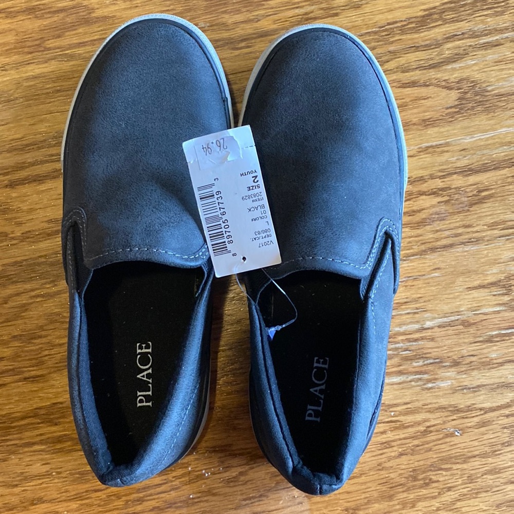 Boys shoes NWT